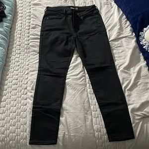 Old Navy Rockstar Super Skinny Built-in Sculpt, never fade size 12